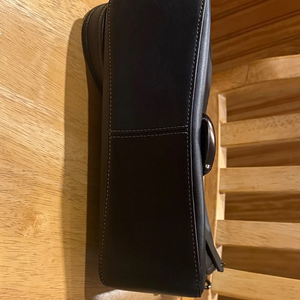 Coach Black Leather Tabby Shoulder Bag with Signature 'C' Hardware - Picture 9 of 10